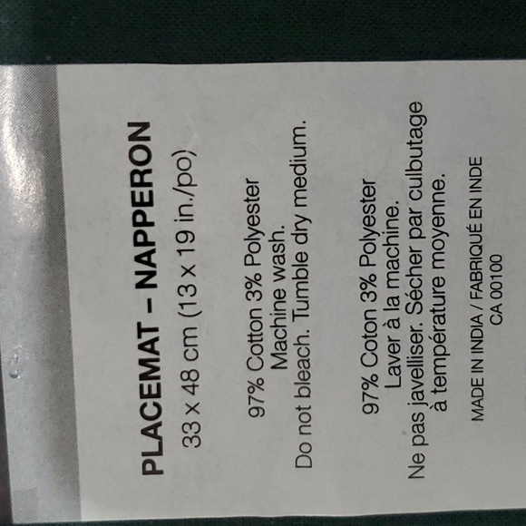 Set of 4 new green velvet placemat - Picture 2 of 2